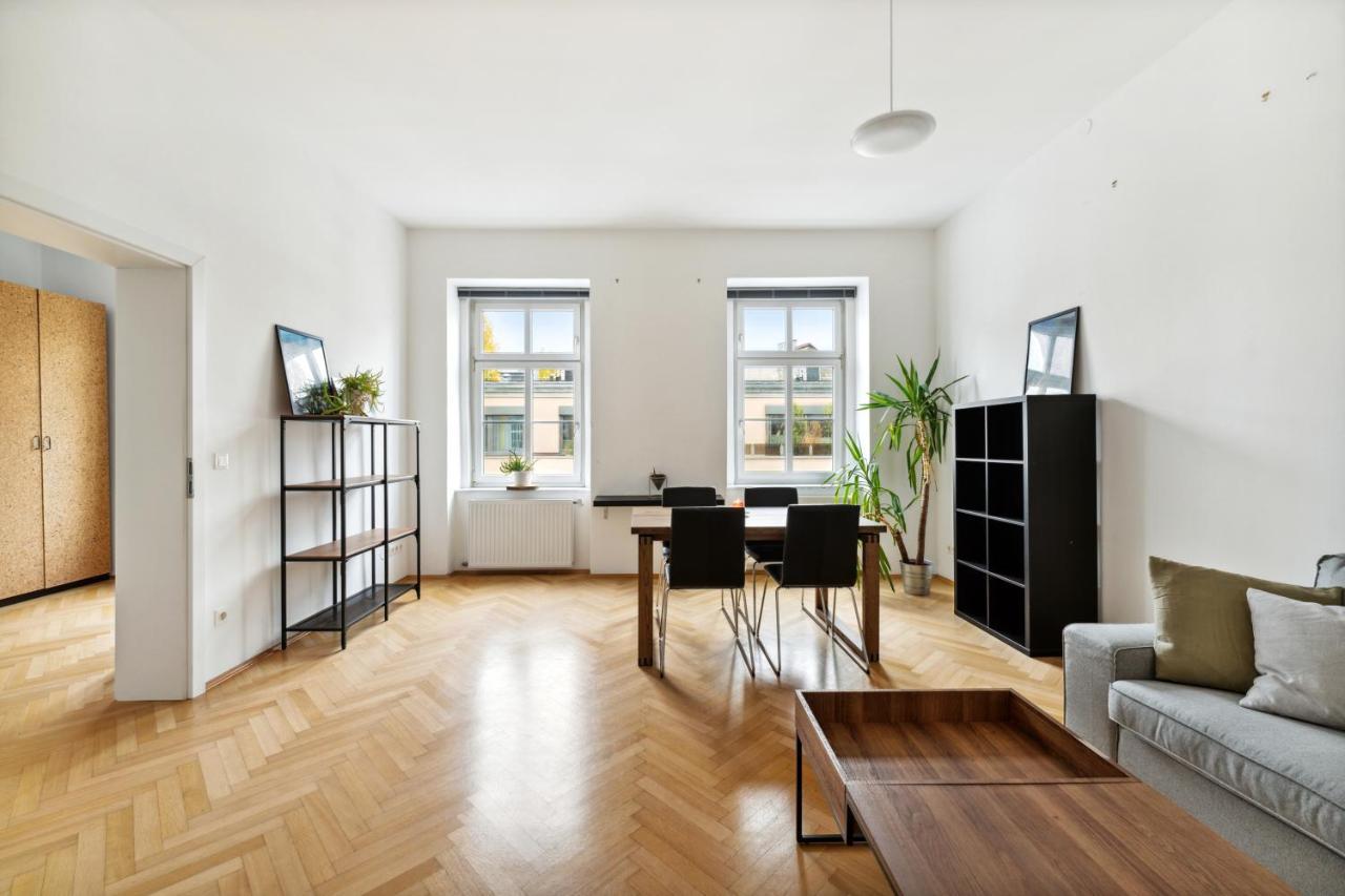Design Apartments Near Mariahilferstrasse Wien Eksteriør billede